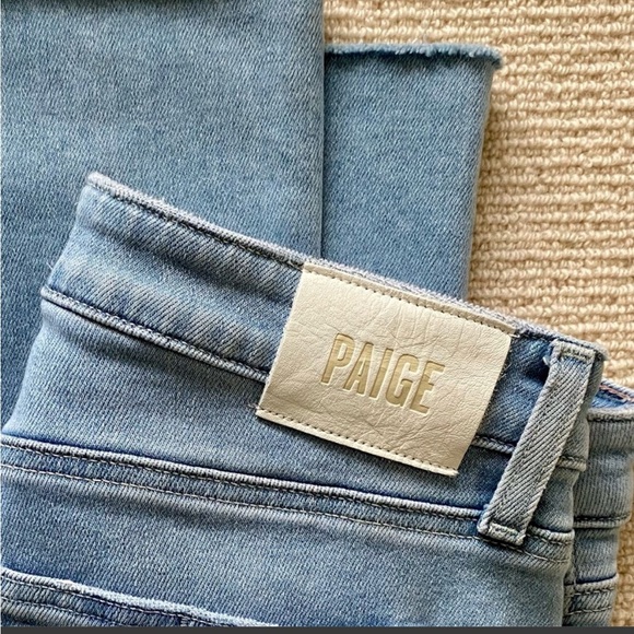 PAIGE Colette Raw Hem Flare Jean size 29 - Picture 4 of 4